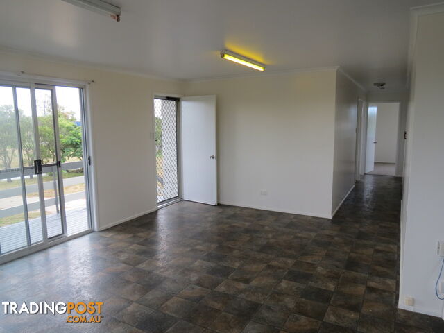 12 Betzels Lane Bowen QLD 4805