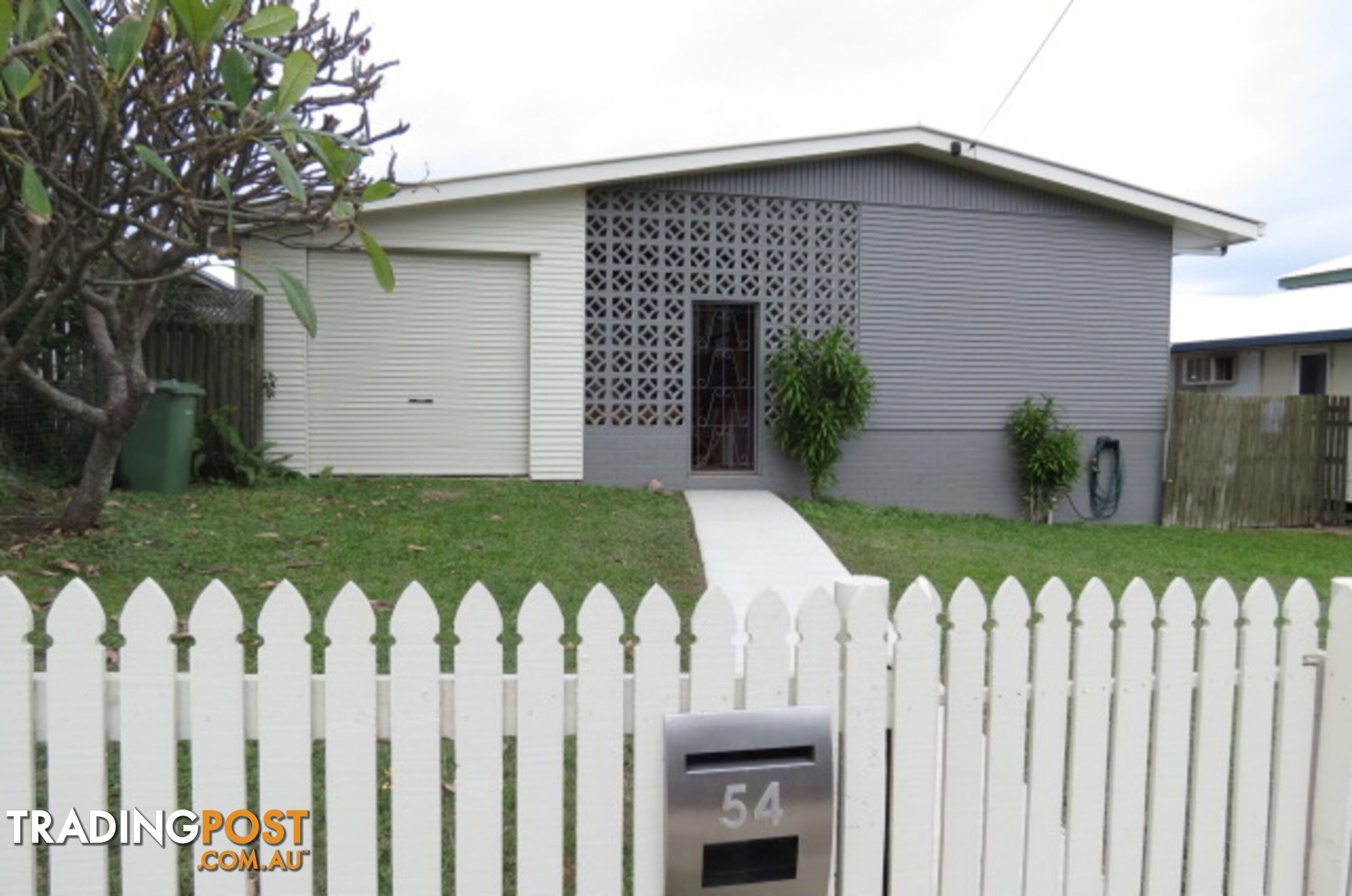 54 Herbert Street Bowen QLD 4805