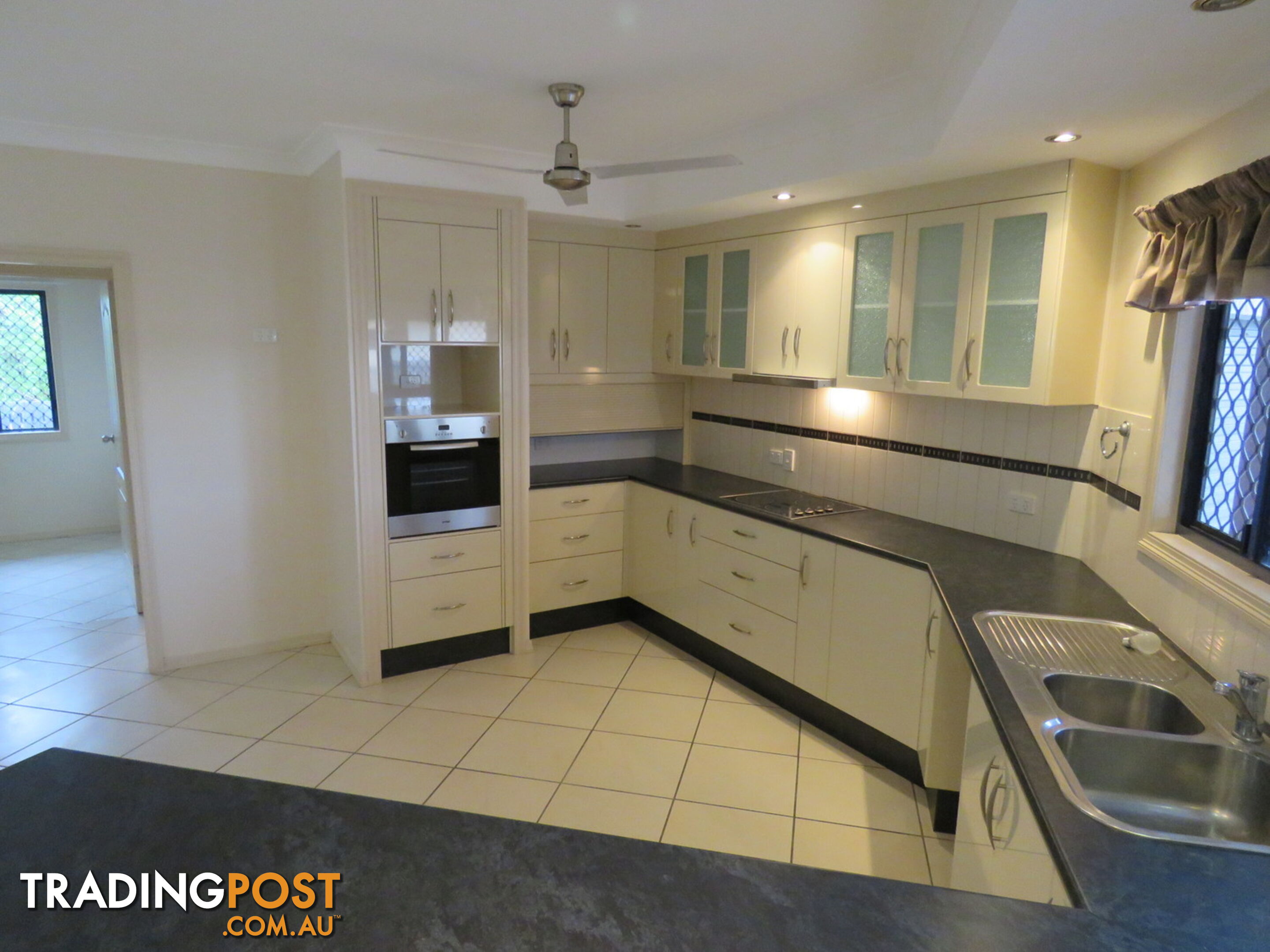 2 McDonnell Place Bowen QLD 4805