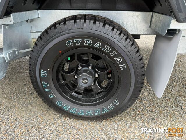 2025 JAYCO LARK OBCP-MY25 - photo 2 of 18