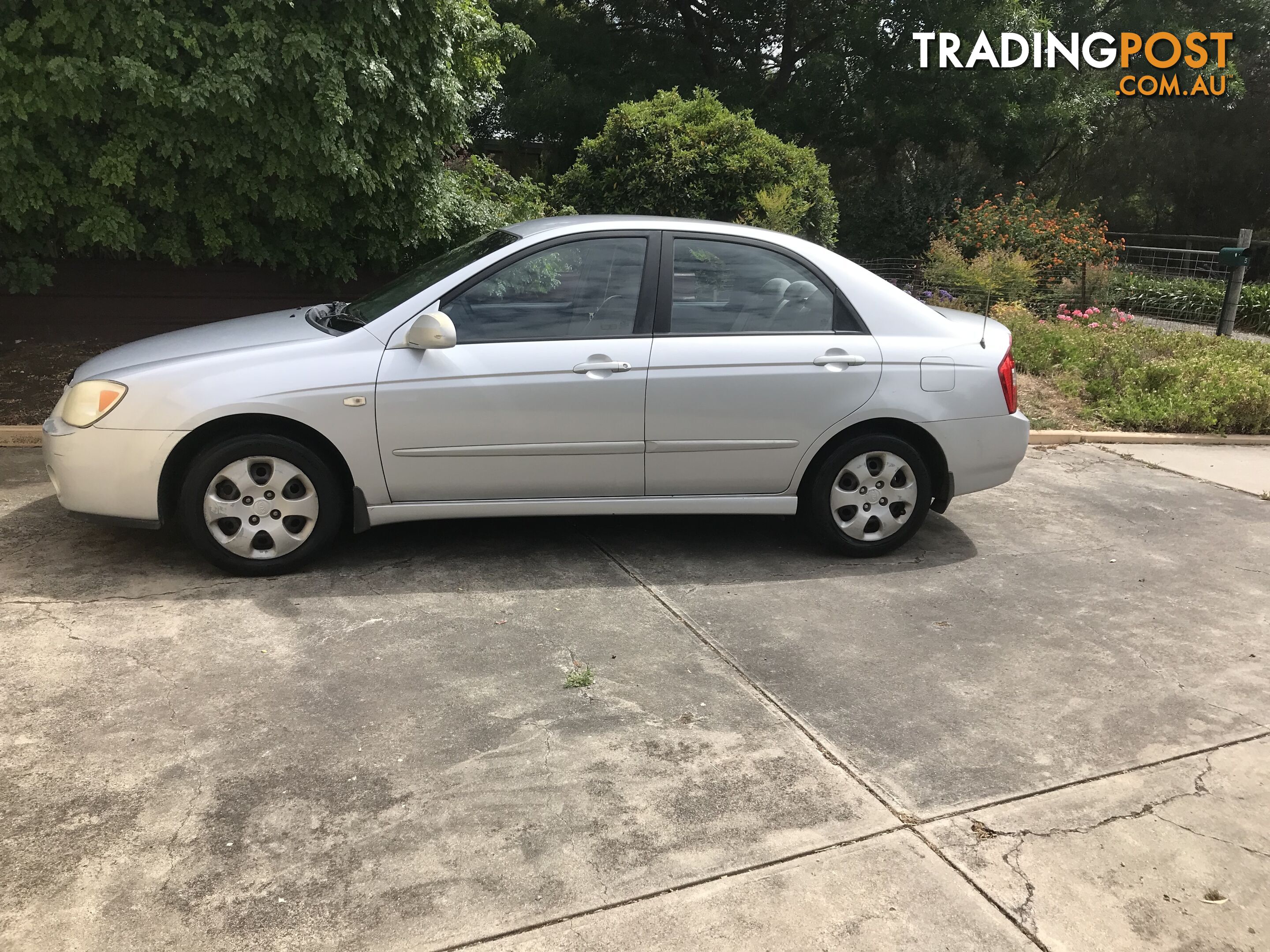 2005 Kia Cerato Sedan Manual