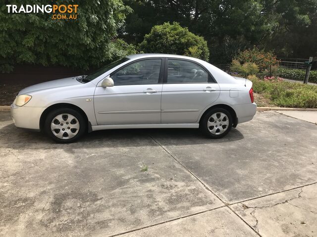 2005 Kia Cerato Sedan Manual