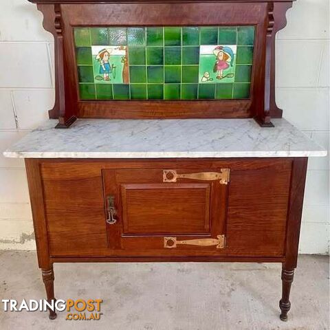 Antique Queensland Black Bean Marble-Top Washstand – c.1900