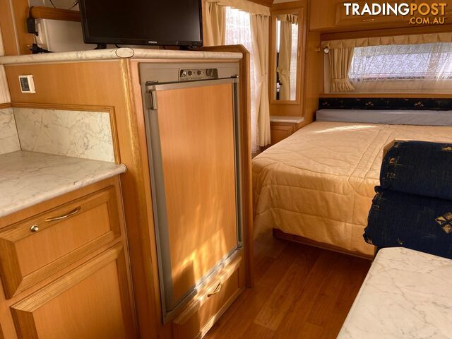 VY-ITEM PB-4 COL-LG-6 COL-XL-4 2DF45244F09369E16EA3F9117CA45157 CREATIVE TANAMI AUTOMATIC CARAVAN 2013 4-SEATS - photo 4 of 17