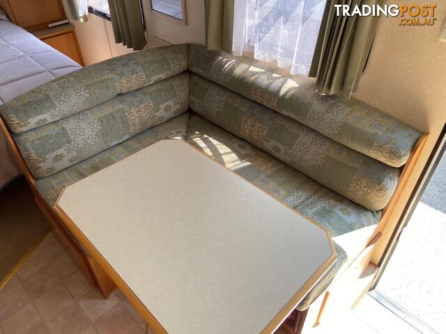 VY-ITEM PB-4 COL-LG-6 COL-XL-4 2DF45244F09369E16EA3F9117CA45157 PARAMOUNT INTREPID AUTOMATIC CARAVAN  2013 4-SEATS - photo 5 of 6