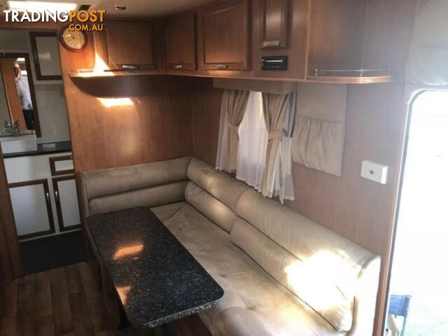 VY-ITEM PB-4 COL-LG-6 COL-XL-4 2DF45244F09369E16EA3F9117CA45157 JAYCO WESTPORT AUTOMATIC CARAVAN 1999 6-SEATS - photo 4 of 9