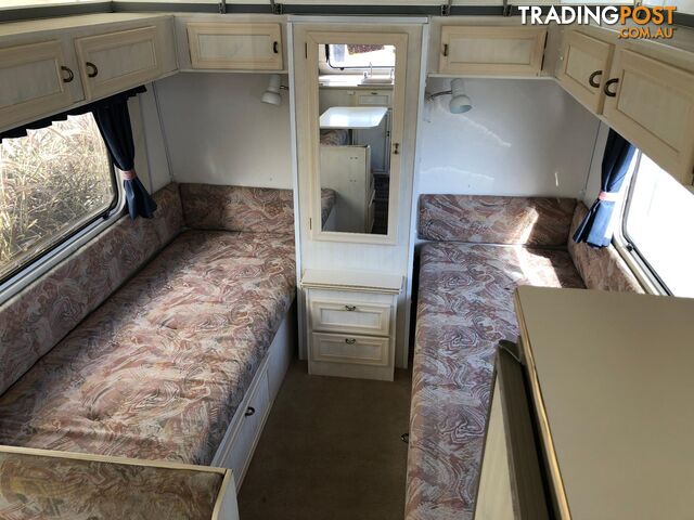 VY-ITEM PB-4 COL-LG-6 COL-XL-4 2DF45244F09369E16EA3F9117CA45157 COROMAL EXCEL AUTOMATIC POP-TOP 2008 6-SEATS - photo 3 of 8