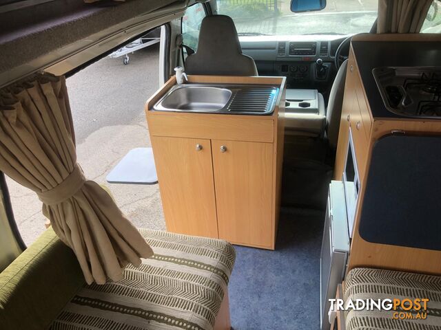 VY-ITEM PB-4 COL-LG-6 COL-XL-4 2DF45244F09369E16EA3F9117CA45157 MILLARD CARAVAN AUTOMATIC POP-TOP 1983 5-SEATS - photo 2 of 21