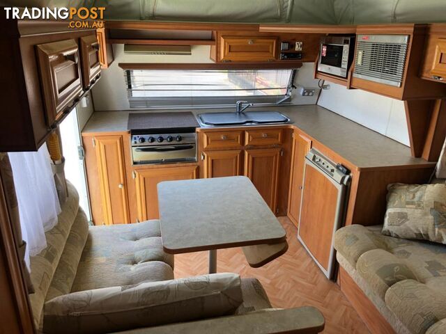VY-ITEM PB-4 COL-LG-6 COL-XL-4 2DF45244F09369E16EA3F9117CA45157 COROMAL COMPAC AUTOMATIC POP-TOP 2007 4-SEATS - photo 4 of 7