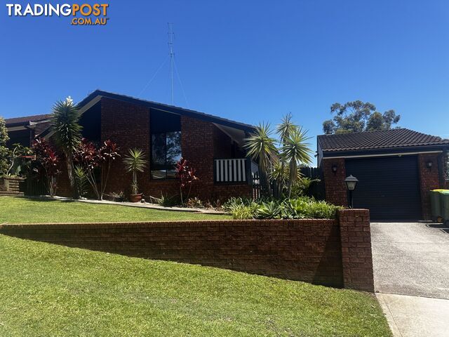 14 Scott Bruce Place TUMBI UMBI NSW 2261