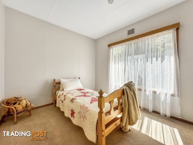 12 Georges Bay Esplanade ST HELENS TAS 7216