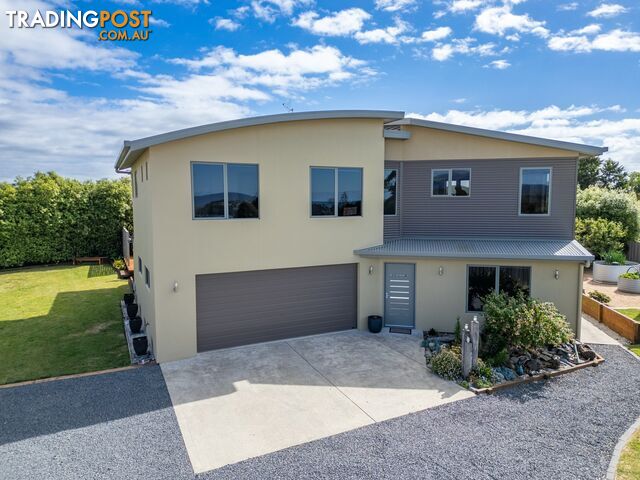 13 Pelican Court SCAMANDER TAS 7215