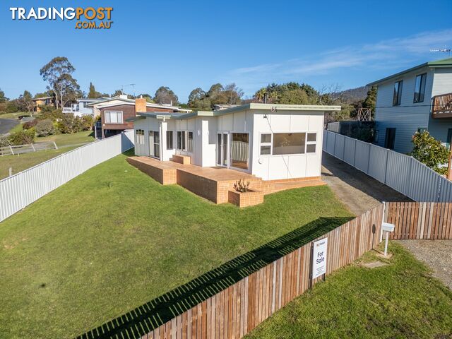8 Helen Grove ST HELENS TAS 7216
