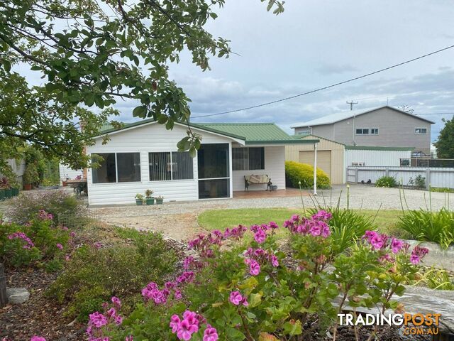 137 Scamander Avenue SCAMANDER TAS 7215