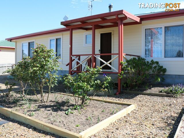 5 Frederick Street ST MARYS TAS 7215