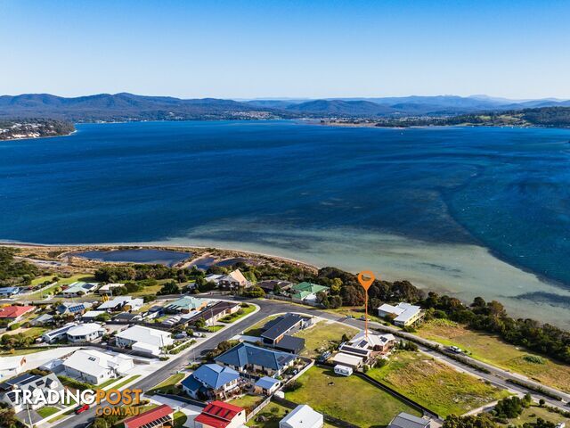 27 Kiama Parade AKAROA TAS 7216