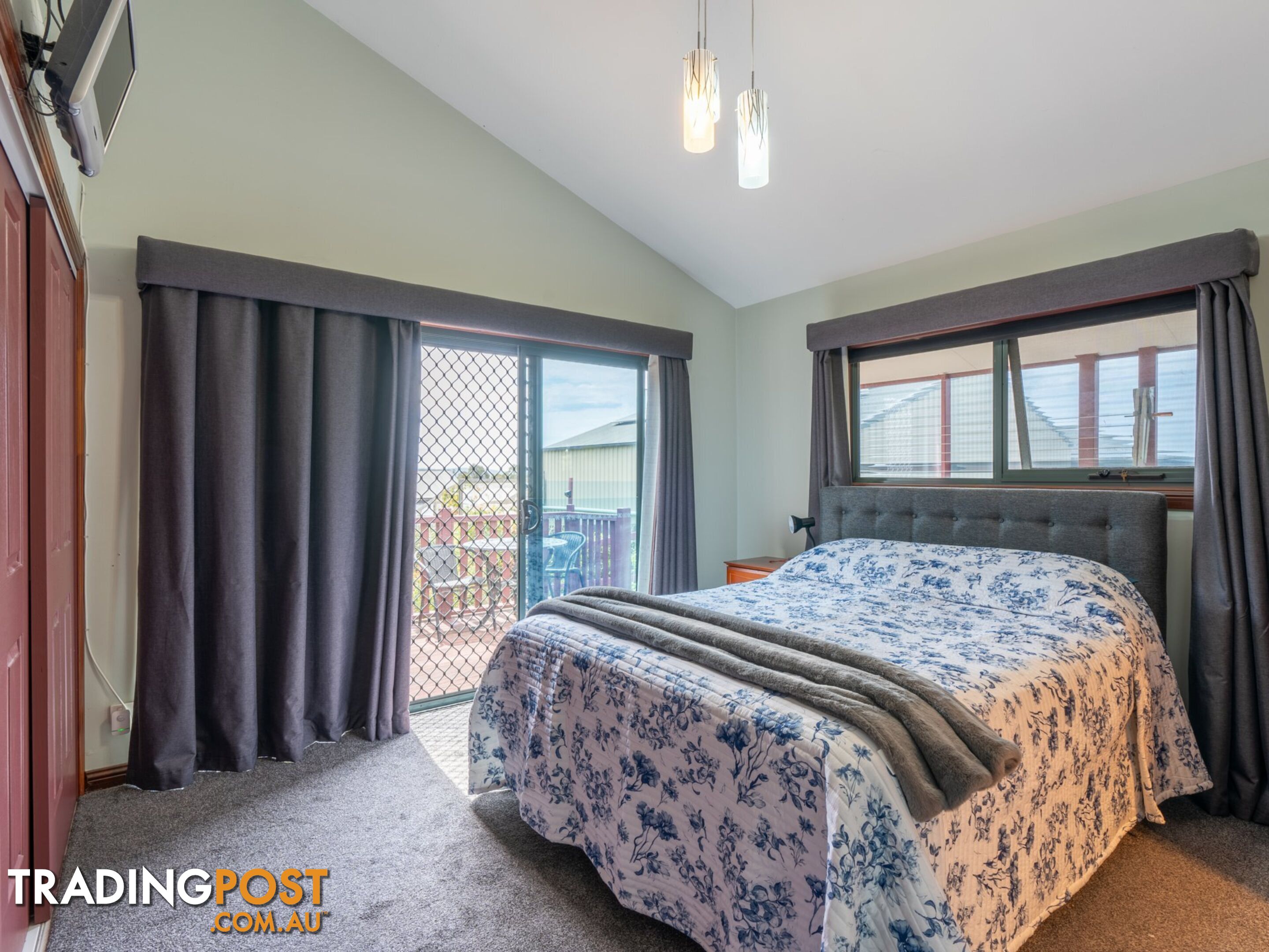 16 Bayvista Rise ST HELENS TAS 7216