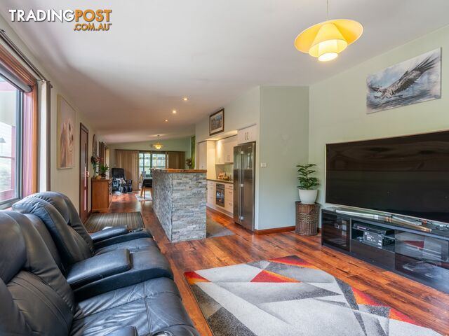 16 Bayvista Rise ST HELENS TAS 7216