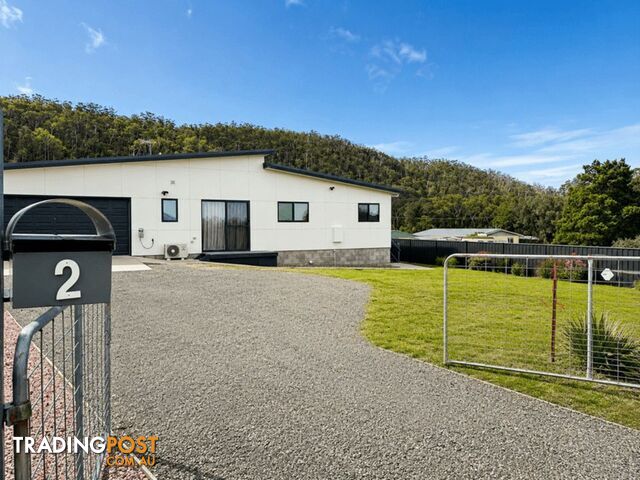 2 Wallace Ave BICHENO TAS 7215