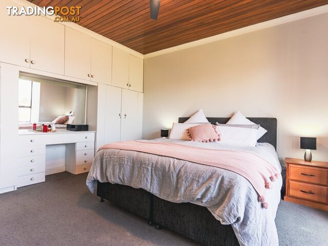 9 Cameron Street ST MARYS TAS 7215