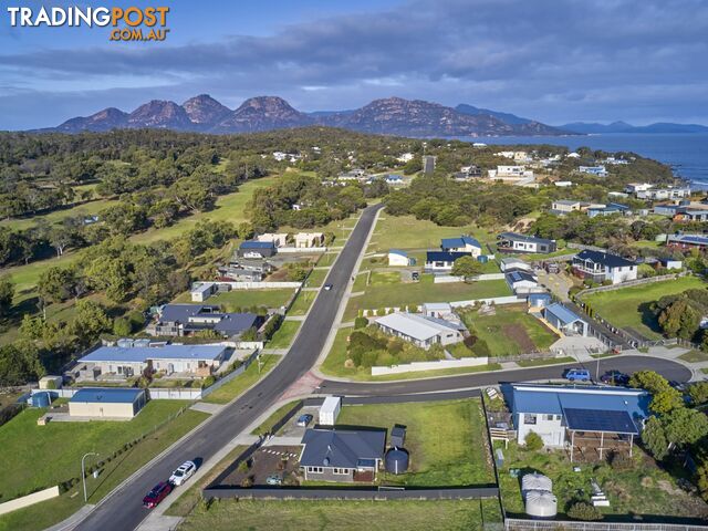 195 Hazard Drive COLES BAY TAS 7215