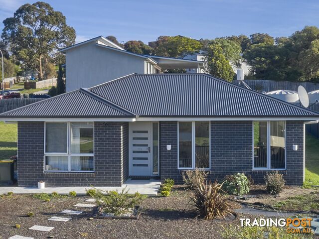 195 Hazard Drive COLES BAY TAS 7215