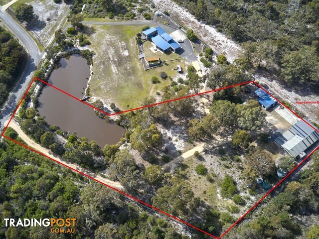 363 HARVEYS FARM ROAD BICHENO TAS 7215