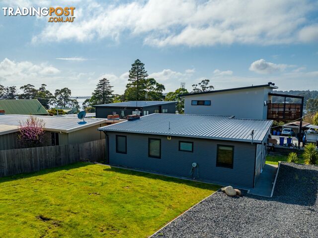 7 Halcyon Grove ST HELENS TAS 7216