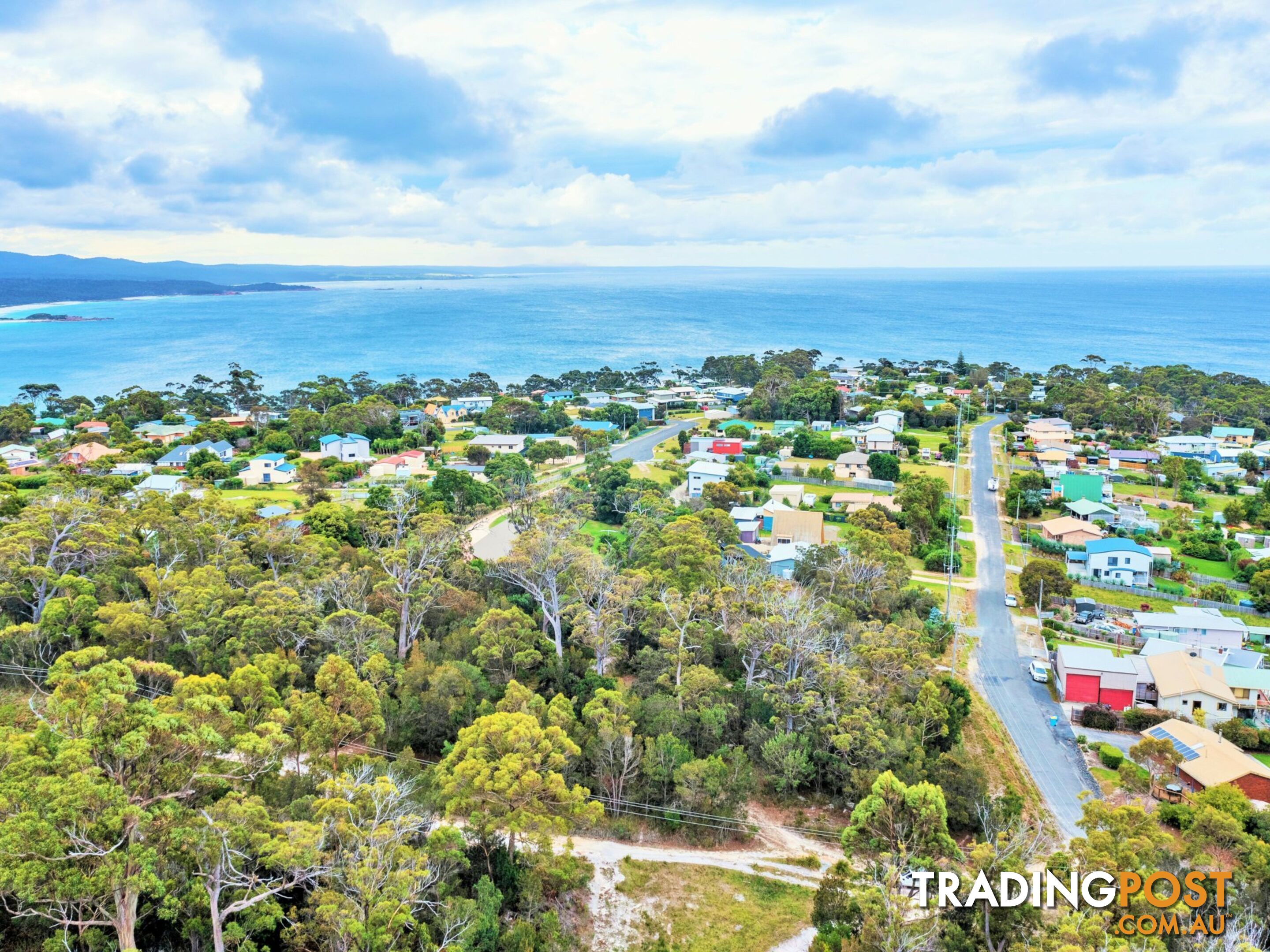 31 Felmingham Street BINALONG BAY TAS 7216