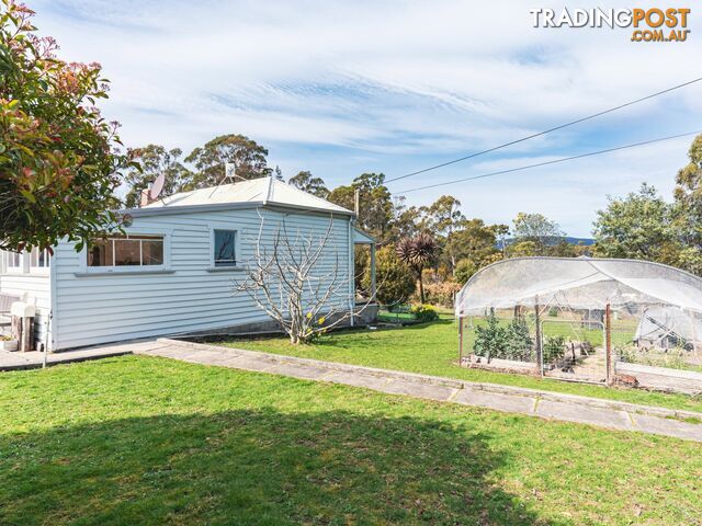 10 Edward Street CORNWALL TAS 7215