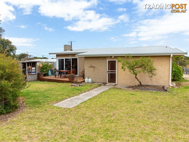 16 Scamander Avenue SCAMANDER TAS 7215