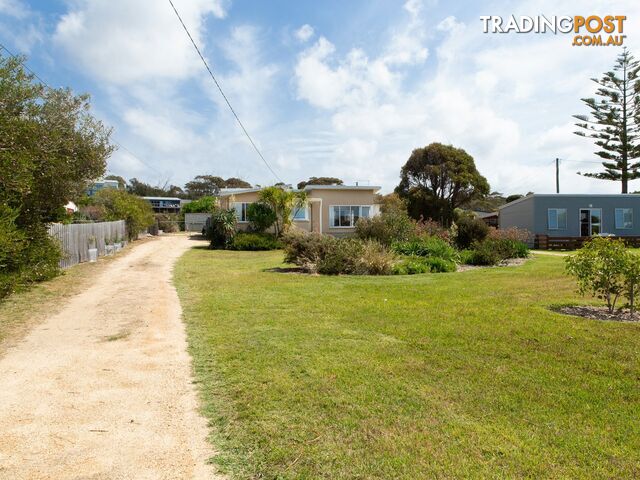 16 Scamander Avenue SCAMANDER TAS 7215