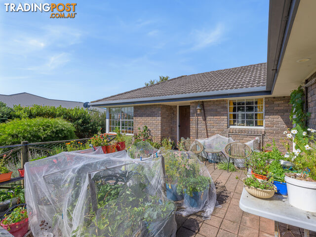 4 King Street BINALONG BAY TAS 7216 - photo 3 of 25