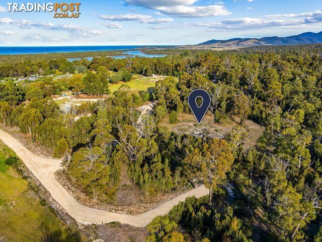 33 Upper Scamander Road SCAMANDER TAS 7215