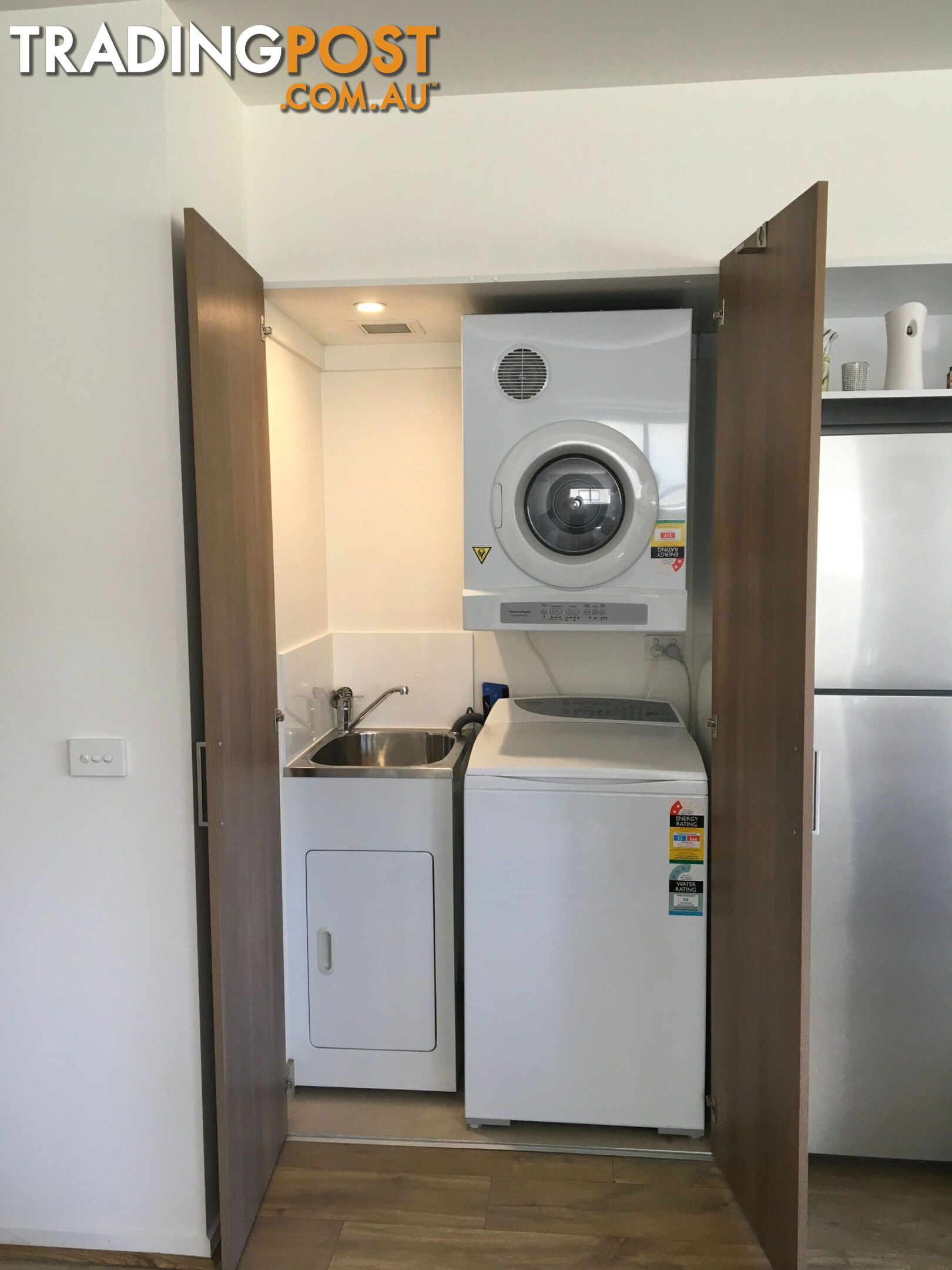 102/5 Collared Close BUNDOORA VIC 3083