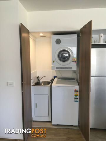 102/5 Collared Close BUNDOORA VIC 3083