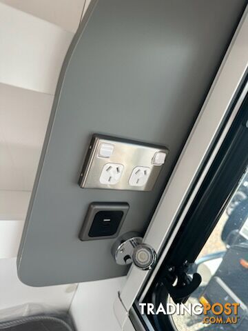 Avan Ovation M10 - photo 4 of 24