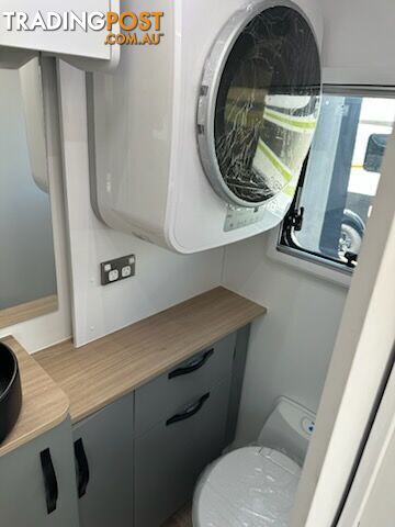Avan Ovation M10 - photo 5 of 24