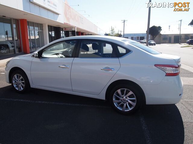 2013 Nissan Pulsar ST B17 Sedan - photo 2 of 28