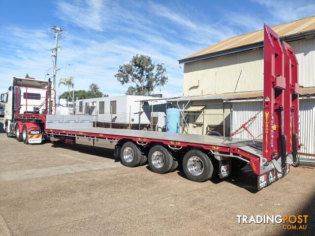 NEW 2023  Tri Axle Drop Deck Trailer - 45ft