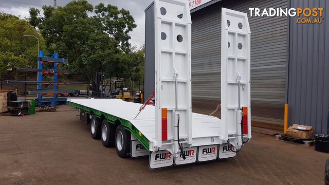 NEW 2023  Tri Axle Tag Trailer