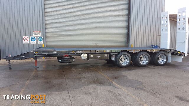 NEW 2023  Tri Axle Tag Trailer