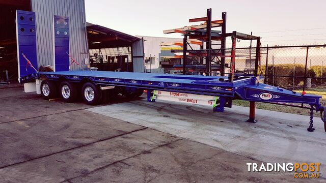 NEW 2023  Tri Axle Tag Trailer