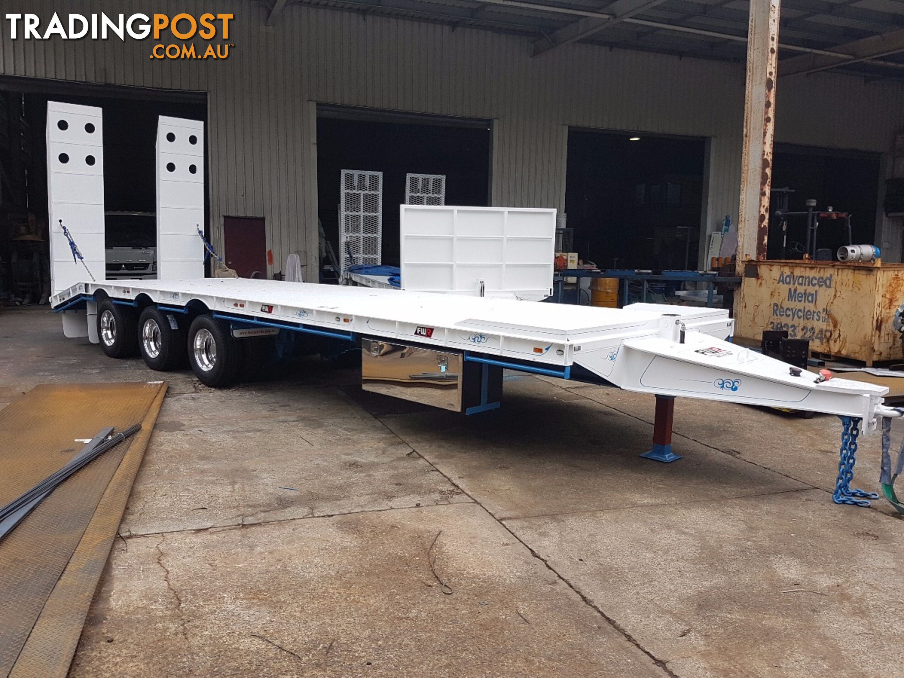 NEW 2023  Tri Axle Tag Trailer