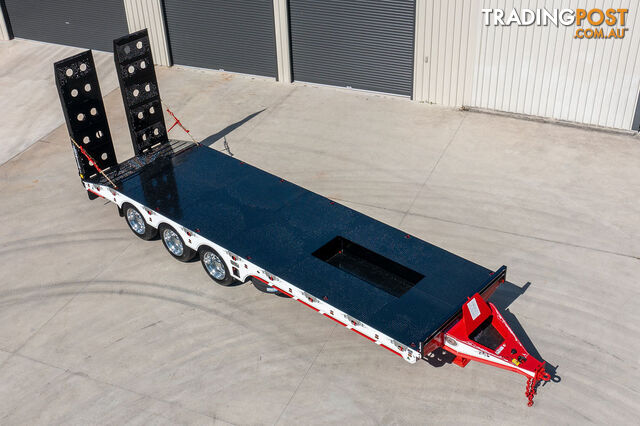 NEW 2024 FWR ELITE Tri Axle Tag Trailer