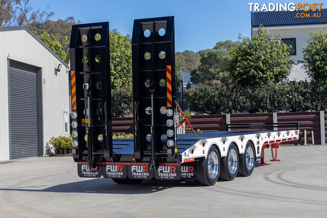 NEW 2023 FWR ELITE Tri Axle Tag Trailer