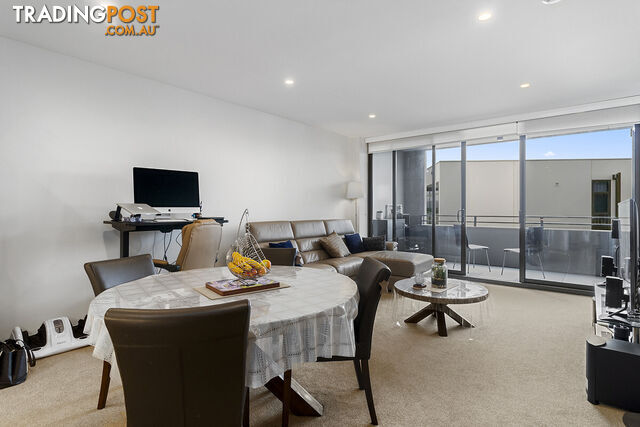 81/44 Macquarie Street BARTON ACT 2600 - photo 2 of 13