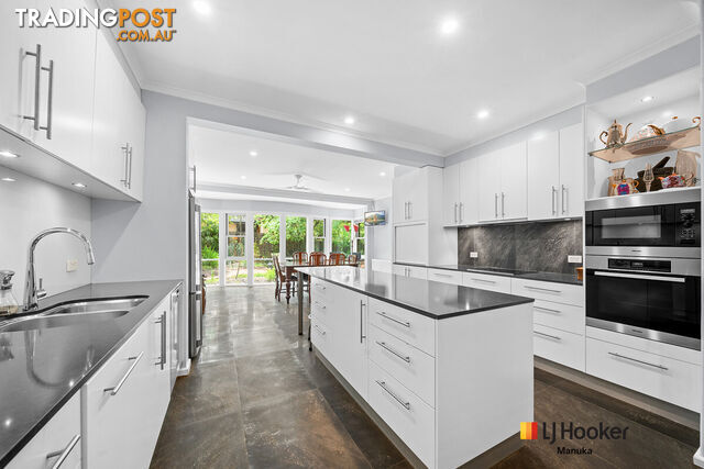 10 Lockyer Street GRIFFITH ACT 2603 - photo 2 of 25