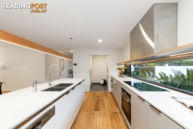 1/22 Canberra Avenue FORREST ACT 2603
