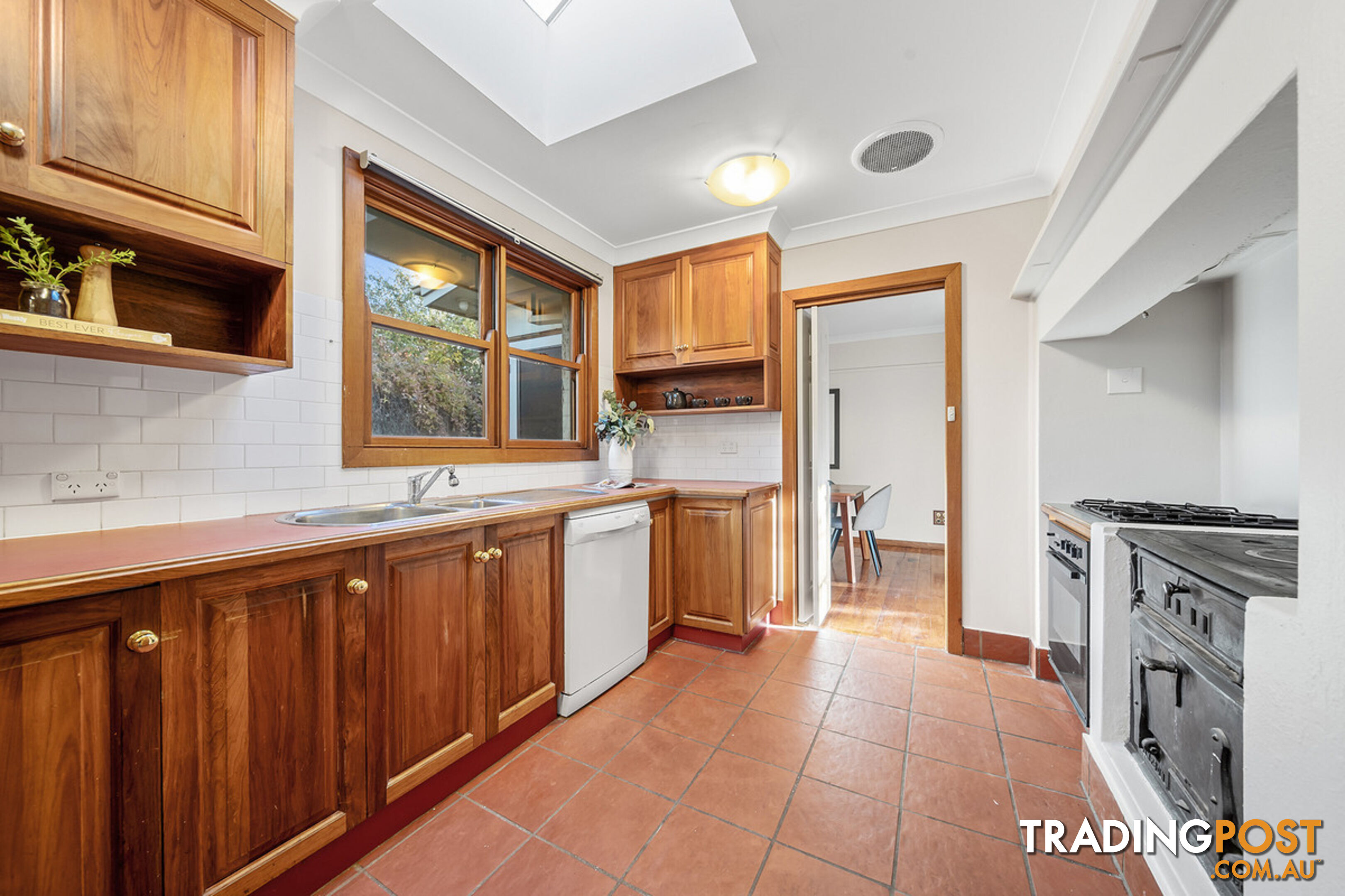 108 Strickland Crescent DEAKIN ACT 2600